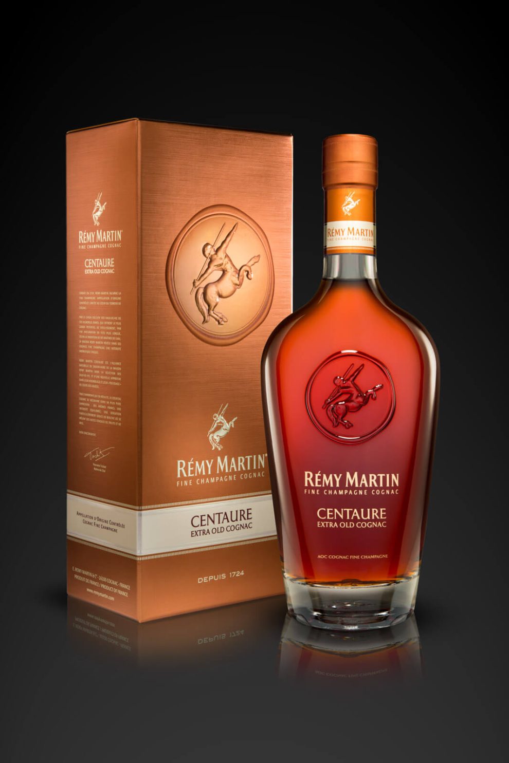 Photo de produit luxe : le cognac Centaure de Rémy Martin