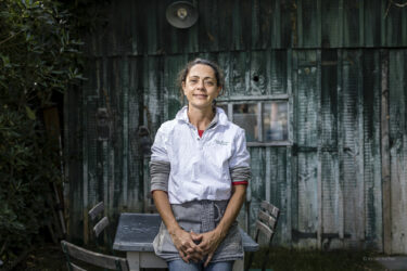 portrait d'une ostréicultrice