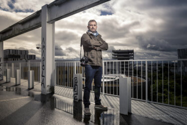 portrait d'un photographe pro pour une exposition