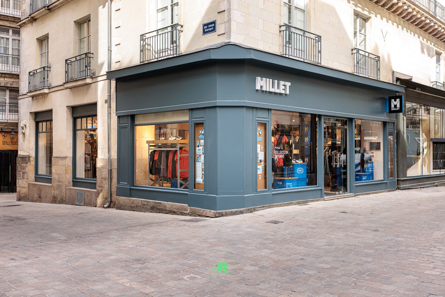 façade du magasin millet en centre-ville de nantes